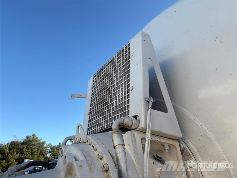 Freightliner 114SD 6x4 Mixer Truck Gruszki do betonu