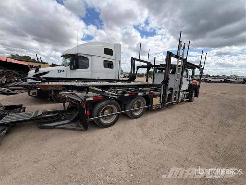 Freightliner 114SD 6x4 6x4 Car Carrier Truck Evakuatori
