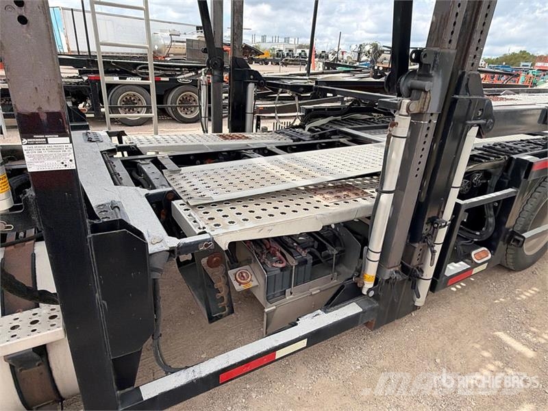 Freightliner 114SD 6x4 6x4 Car Carrier Truck Evakuatori