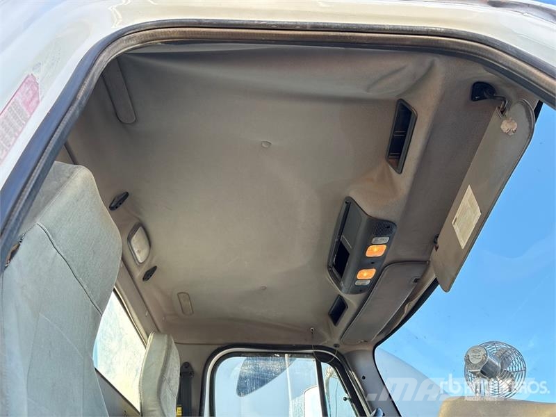 Freightliner 114SD 6x4 Mixer Truck Gruszki do betonu