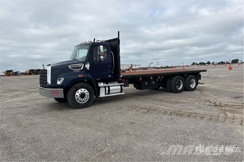 Freightliner 114SD 6x4 Flatbed Truck Kamioni sa otvorenim sandukom