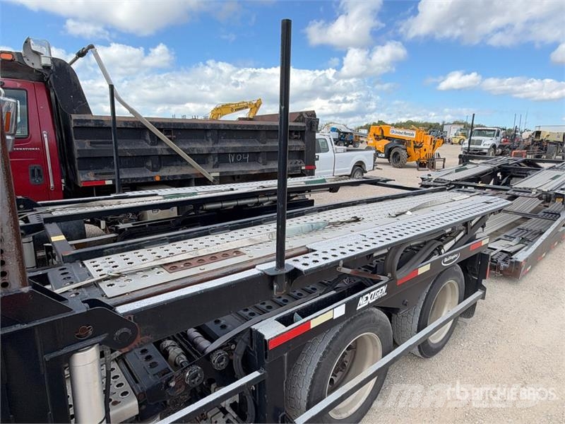 Freightliner 114SD 6x4 6x4 Car Carrier Truck Vehicle transporters