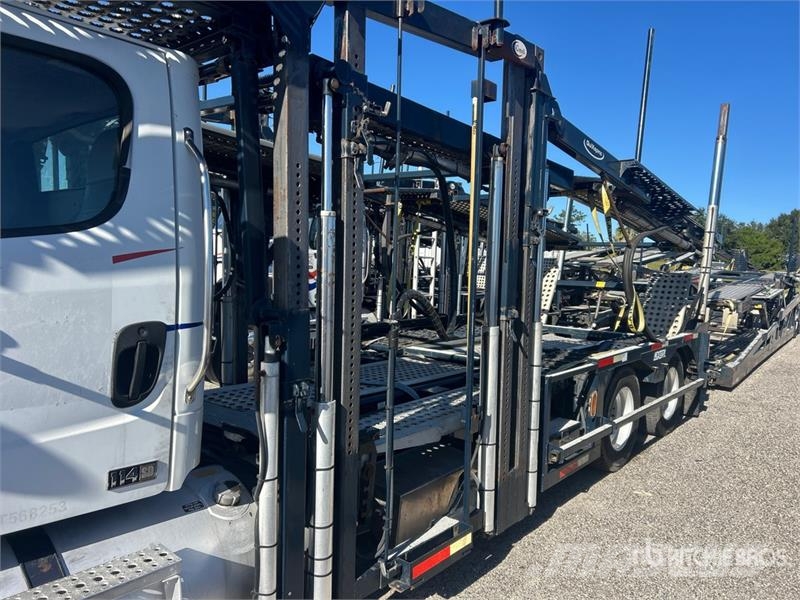 Freightliner 114SD 6x4 Car Carrier Truck Autoveokid