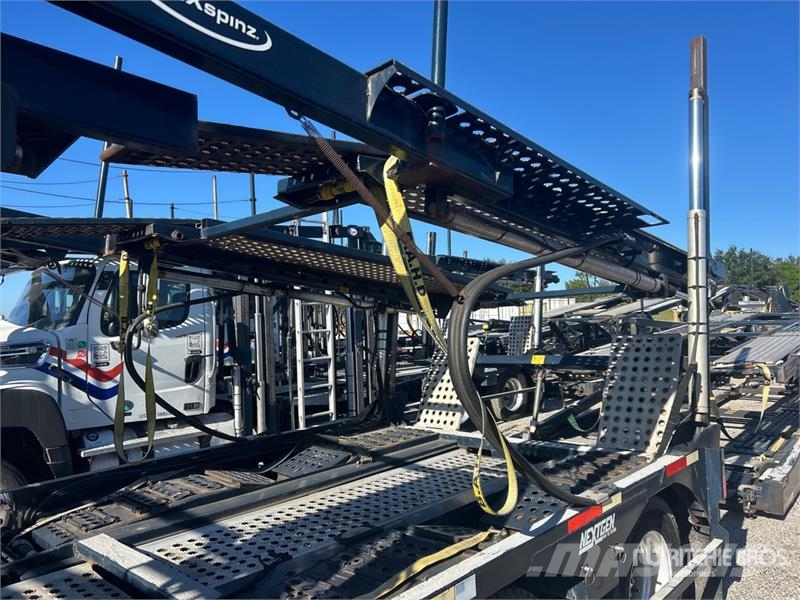 Freightliner 114SD 6x4 Car Carrier Truck Autoveokid