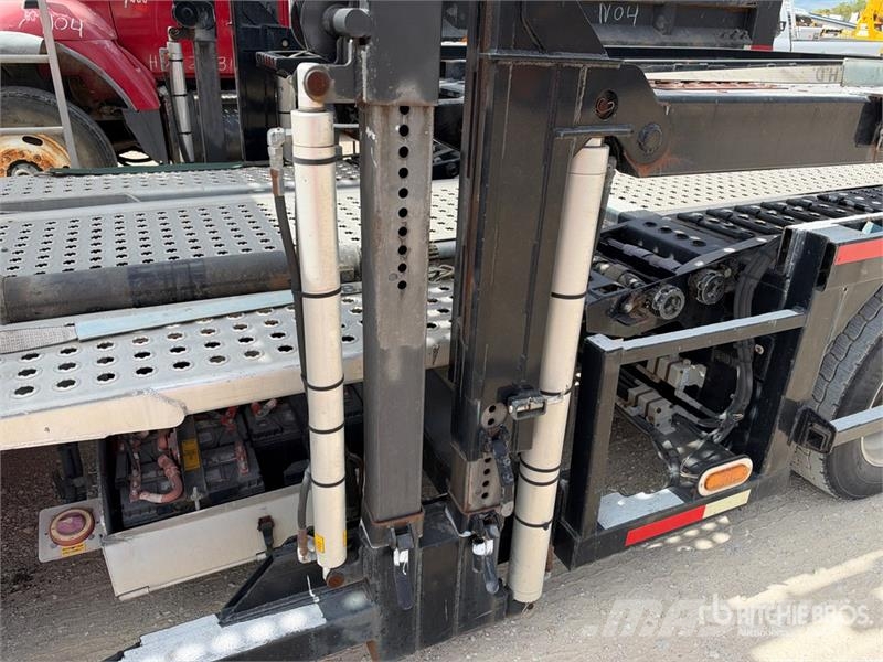 Freightliner 114SD 6x4 6x4 Car Carrier Truck Vehicle transporters