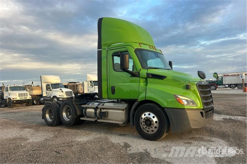 Freightliner Cascadia 116 Ťahače