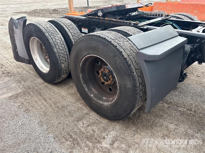 Freightliner Cascadia 126 Влекачи