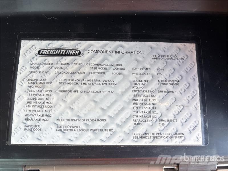 Freightliner Cascadia 113 Camiones portacoches