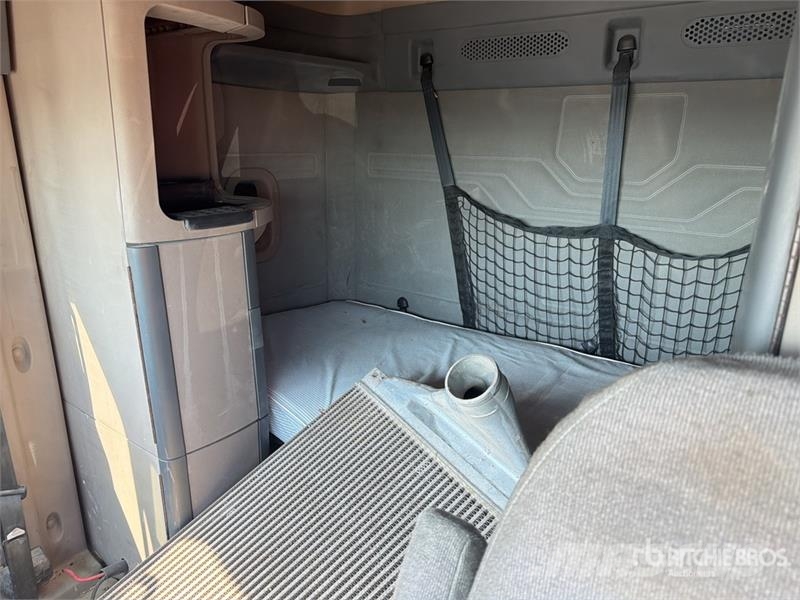 Freightliner Cascadia 125 Тягачі