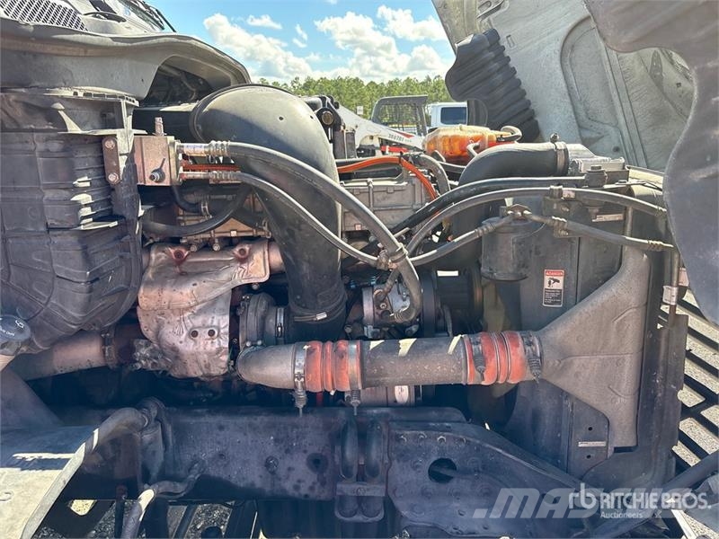 Freightliner Cascadia 125 Tractor Units
