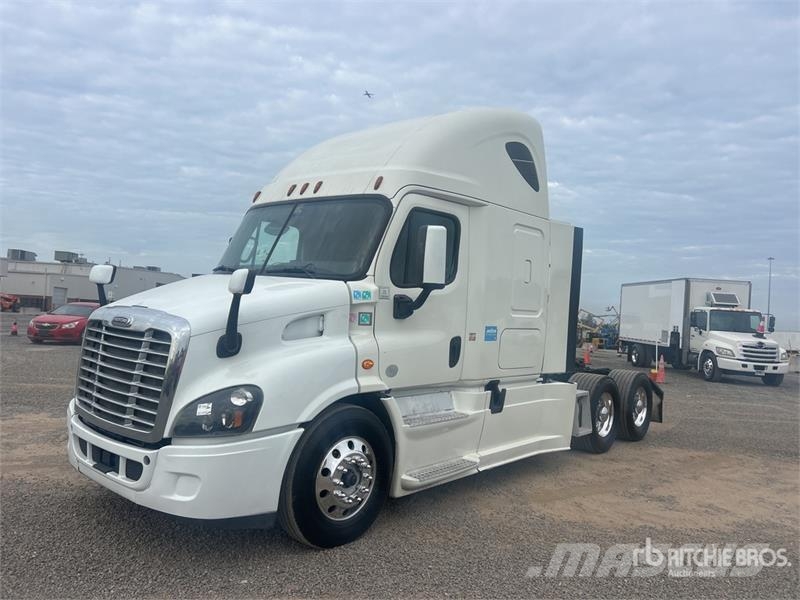 Freightliner Cascadia 113 Vlačilci