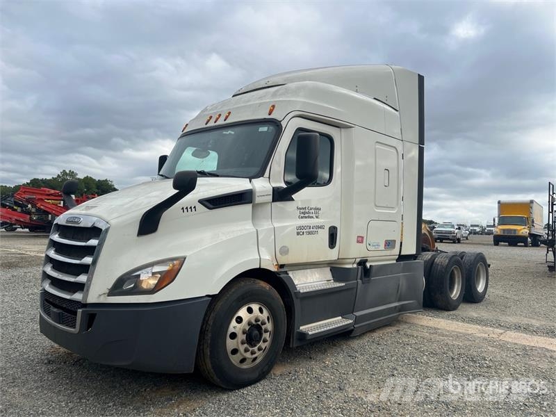 Freightliner Cascadia 116 Tahače
