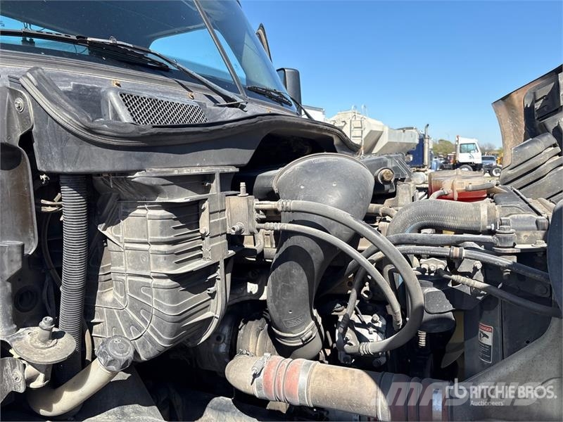 Freightliner Cascadia 113 Седельные тягачи