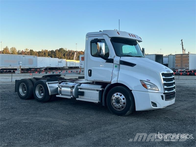 Freightliner Cascadia 116 Vilcēji