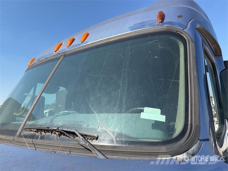 Freightliner Cascadia 125 Тягачі