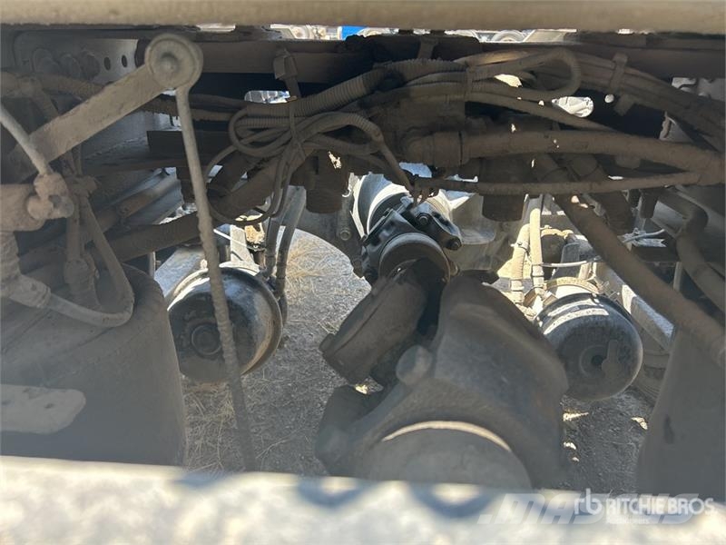 Freightliner Cascadia 125 6x4 T/A Sleeper Truck Tractor Dragbilar