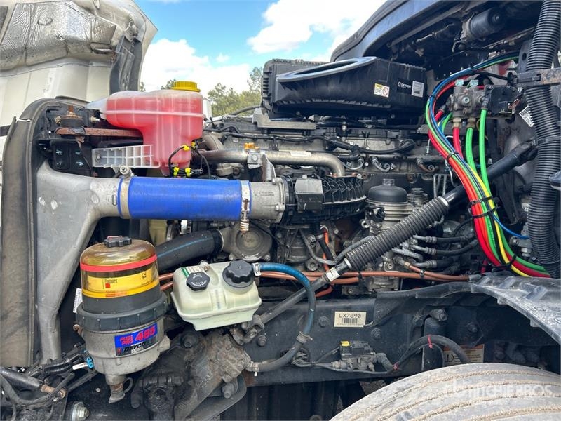 Freightliner Cascadia 126 Tractor Units