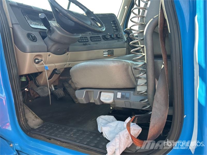 Freightliner Cascadia 113 Trekkers