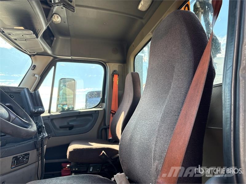 Freightliner Cascadia 113 Cavalos mecânicos