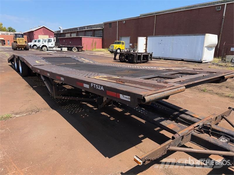 Freightliner Cascadia 113 6x4 Sleeper Car Carrier Truck Trasportatore per veicoli
