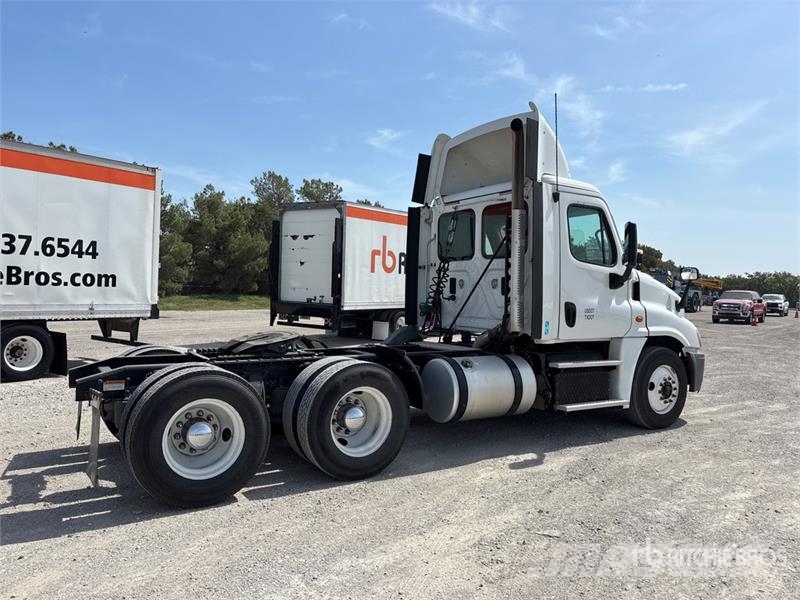 Freightliner Cascadia 125 Tegljači