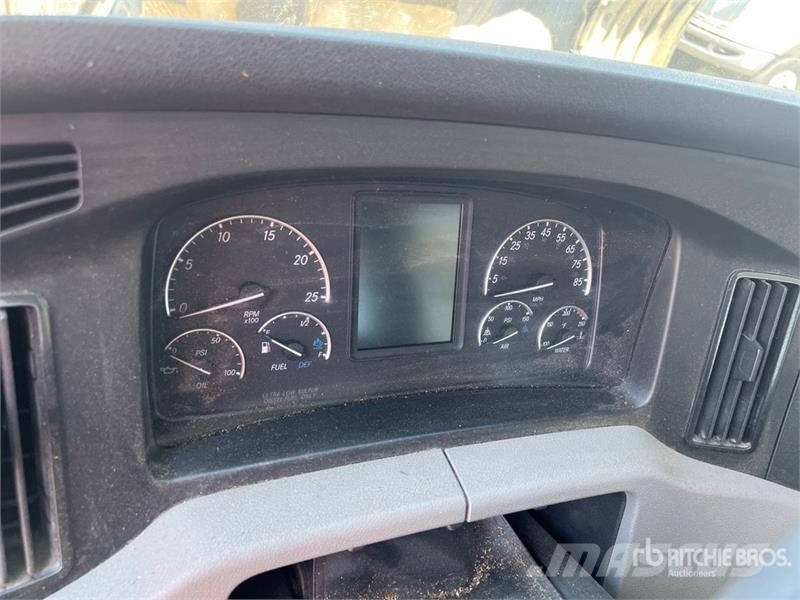 Freightliner Cascadia 126 Camiones tractor