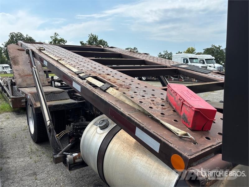 Freightliner Cascadia 113 Camiones portacoches