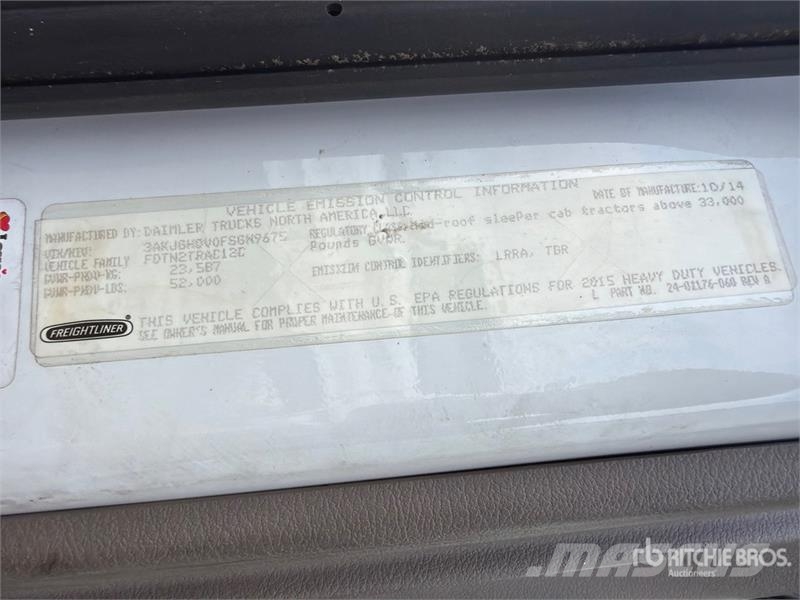 Freightliner Cascadia 113 6x4 Sleeper Car Carrier Truck Trasportatore per veicoli