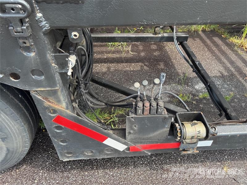Freightliner Cascadia 113 Camiones portacoches
