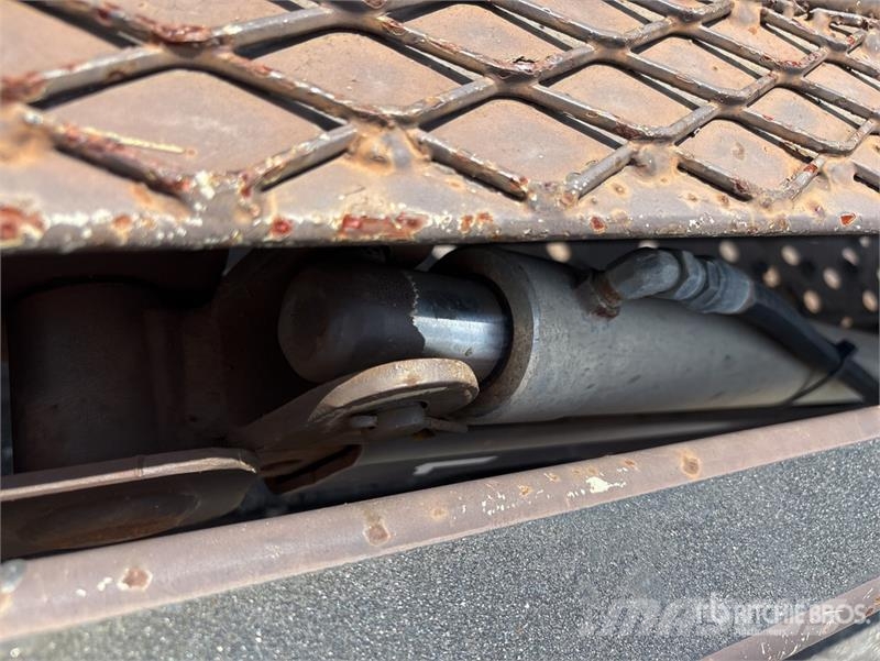 Freightliner Cascadia 113 Camiones portacoches