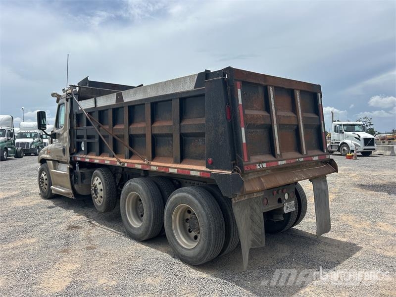 Freightliner Cascadia 125 Kipper