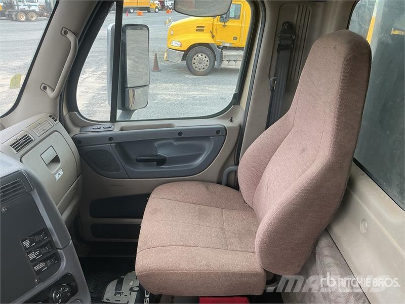 Freightliner Cascadia 125 Tippbilar