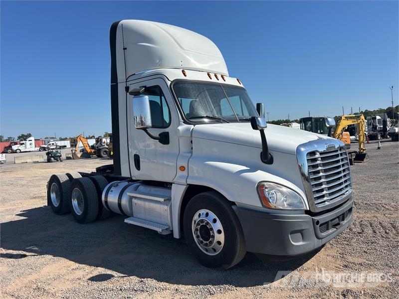 Freightliner Cascadia 125 Sattelzugmaschinen