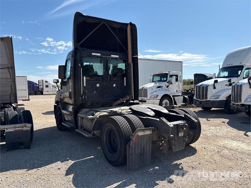 Freightliner Cascadia 113 Седельные тягачи