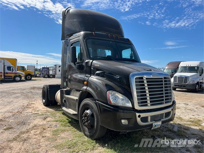 Freightliner Cascadia 113 Седельные тягачи