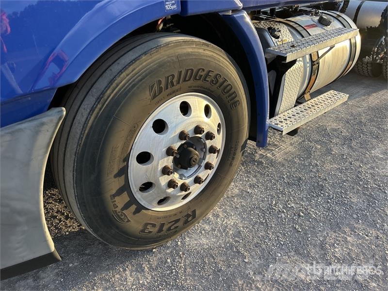 Freightliner Cascadia 113 Camiones tractor