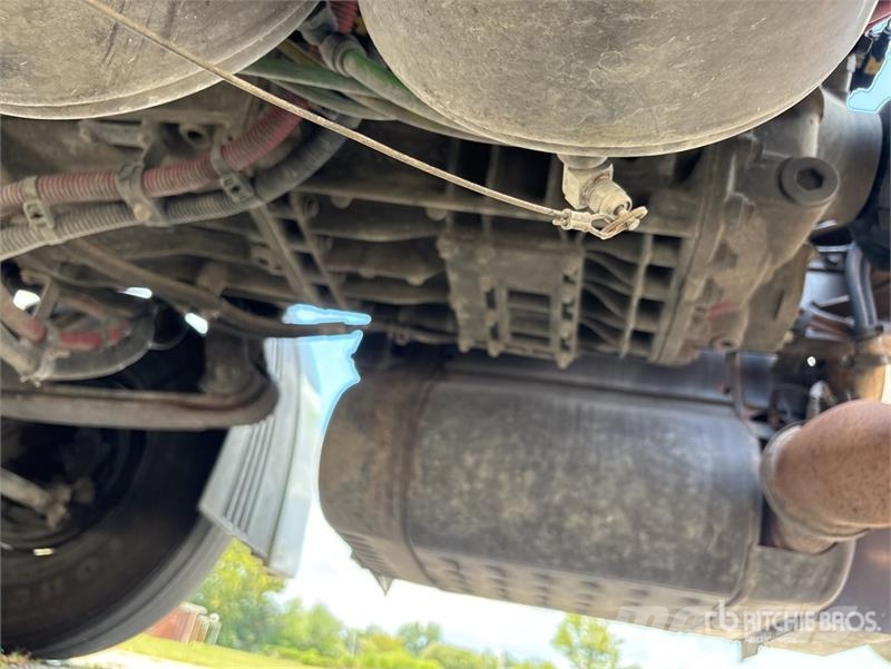 Freightliner Cascadia 113 Camiones portacoches