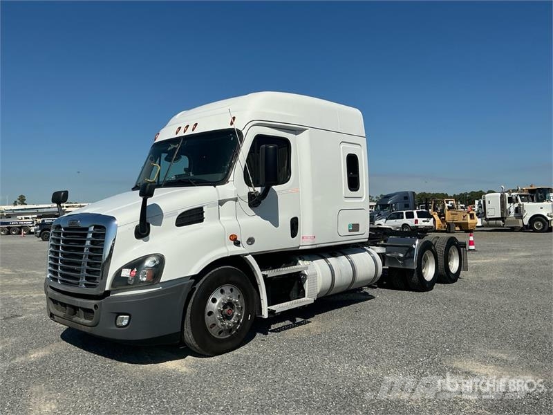 Freightliner Cascadia 113 Tegljači