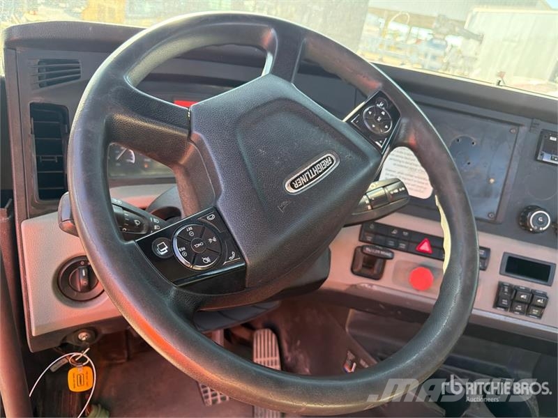 Freightliner Cascadia 126 Vlačilci