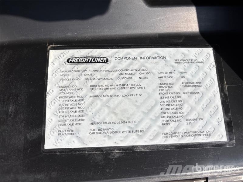 Freightliner Cascadia 113 Camiones portacoches