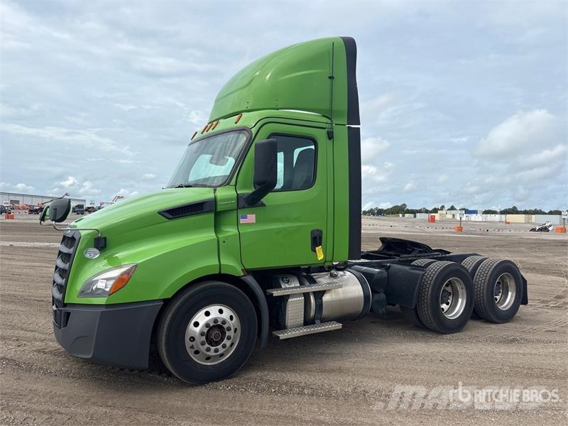 Freightliner Cascadia 116 Vlačilci