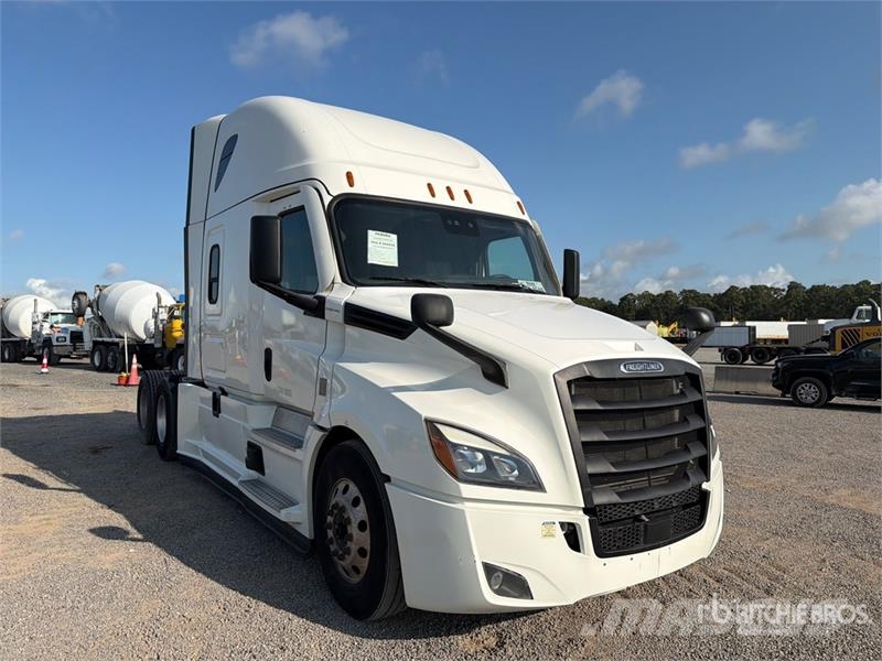 Freightliner Cascadia 126 Tegljači