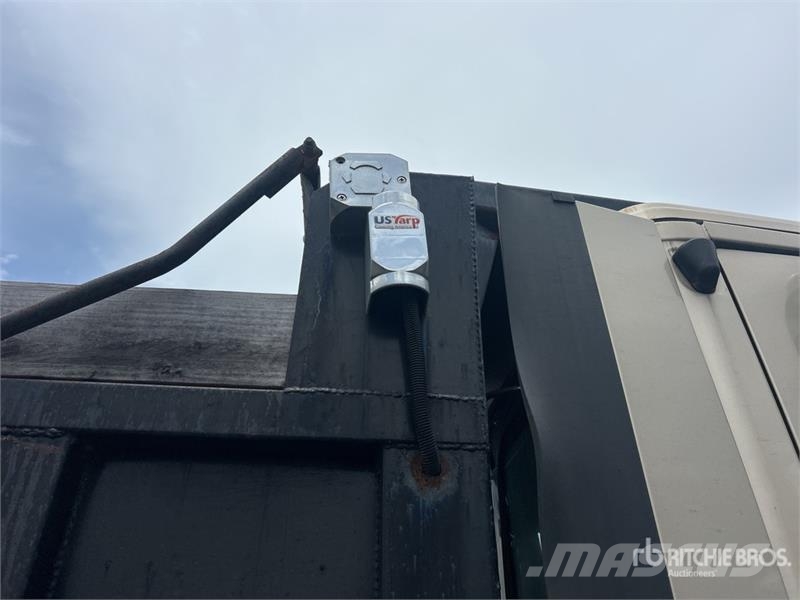 Freightliner Cascadia 125 Kipper