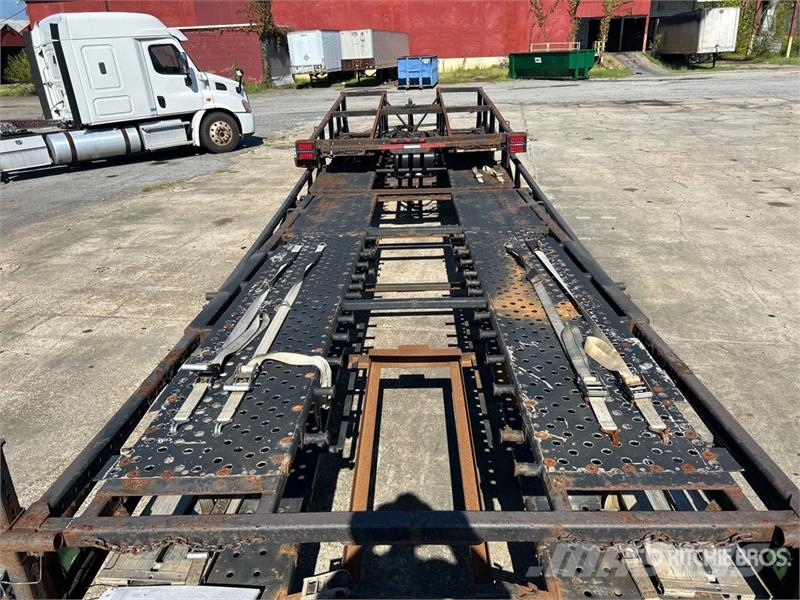Freightliner Cascadia 113 4x2 Car Carrier Truck Trasportatore per veicoli