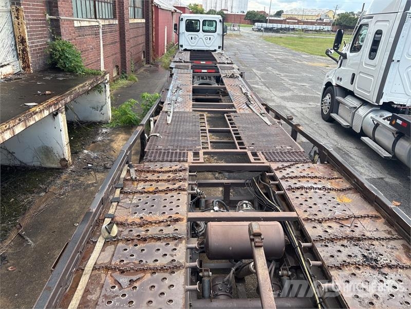 Freightliner Cascadia 113 Camiones portacoches