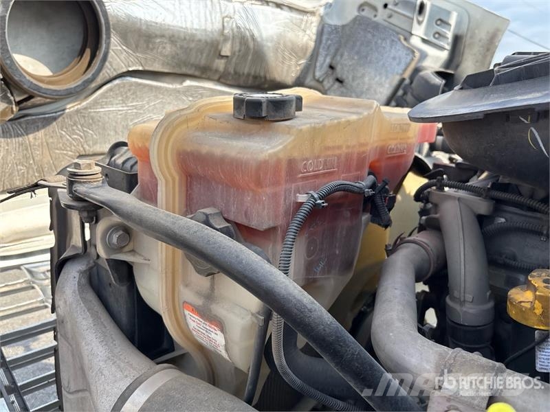 Freightliner Cascadia 113 Camiones portacoches
