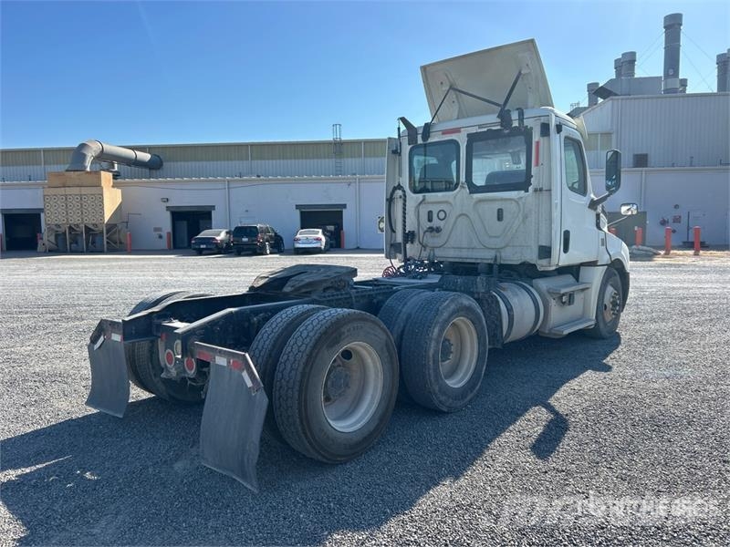 Freightliner Cascadia 126 Motrici e Trattori Stradali