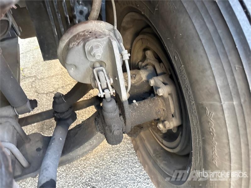 Freightliner Cascadia 113 Camiones portacoches