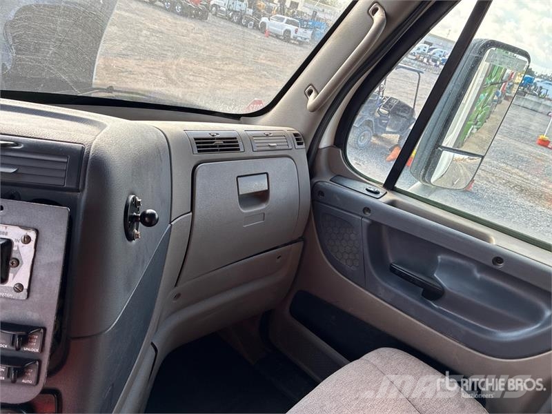 Freightliner Cascadia 125 Влекачи