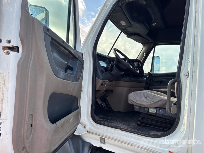 Freightliner Cascadia 125 Влекачи